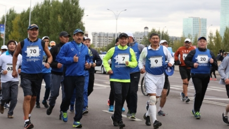       BKS air Astana marathon 2015