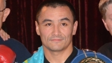 Жанат Жакиянов завоевал титул временного чемпиона мира WBА
